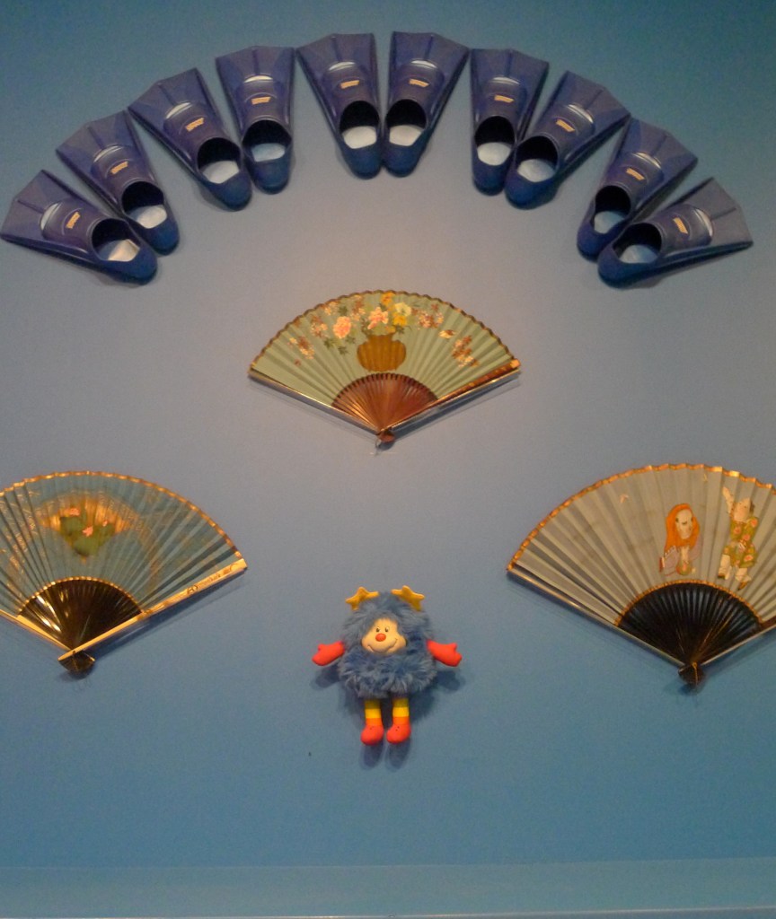 Colour coding objects - I freakin loved this idea. And I had this Star Sprinkle when I was a kid so what's not to like.